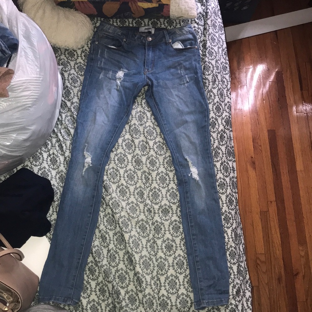 Women’s Size 3 Ripped Jeans